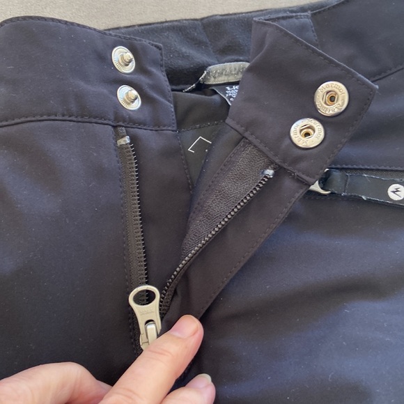 Girls Insulated black Marmot Ski Pants, Size L - Picture 7 of 13